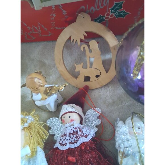 Vintage Christmas Ornament Set Includes Lace Fan Angel Figurines Red Cross Star - Picture 8 of 11